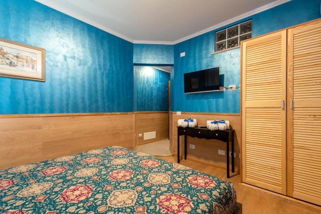 Old Club Casa Vacanze Carlo Trani Aprilia Ngoại thất bức ảnh